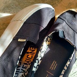 Tom's Women's Size 9